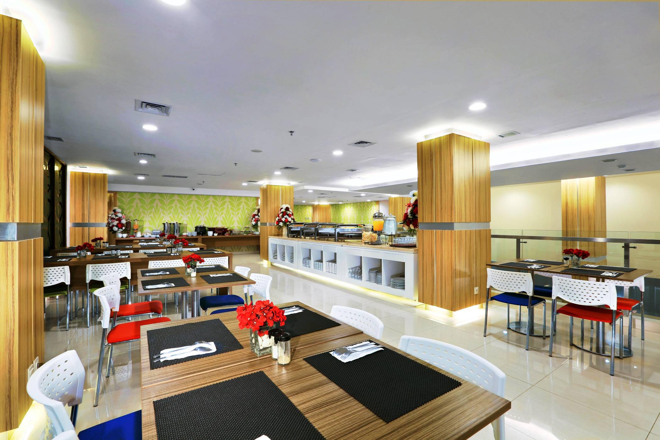 Cordela Hotel Cirebon Exterior photo